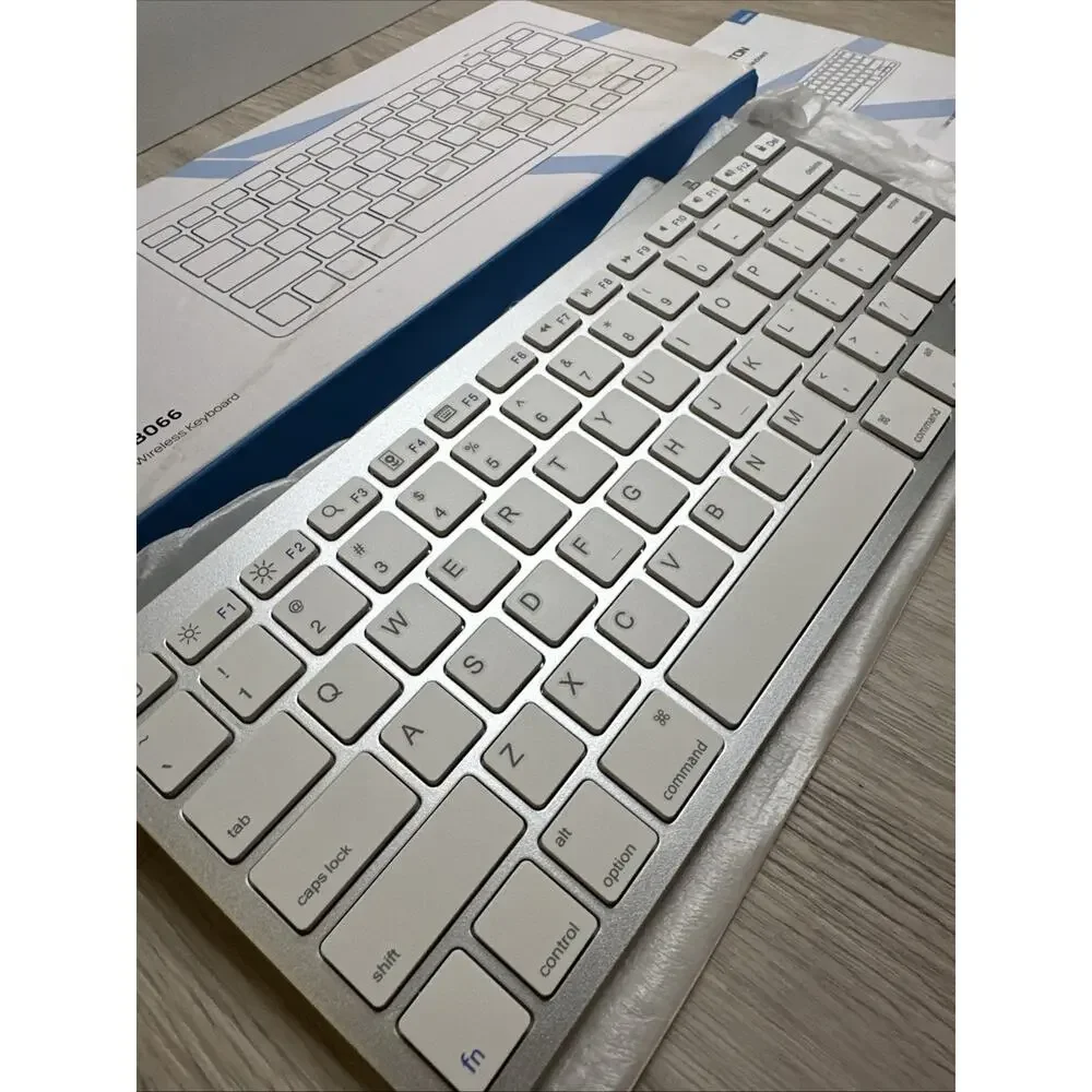 Omoton KB066 Bluetooth Wireless Keyboard for Android and iOS White—New